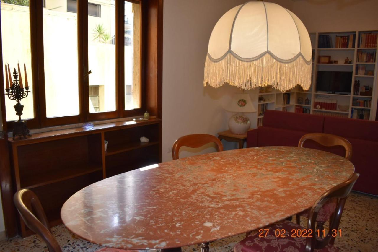 Casa Vacanze "A Casa Di Maria" Napoli Exterior foto